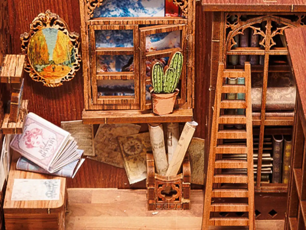 CUTEBEE Book Nook Kit Sets - Book Nook Kit