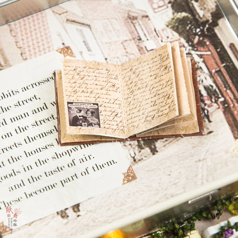 Miniature Tin Box Theatre "Roam Around in Winter"