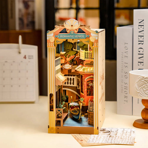Robotime Romantic Venice Book Nook Kit - Book Nook Kit