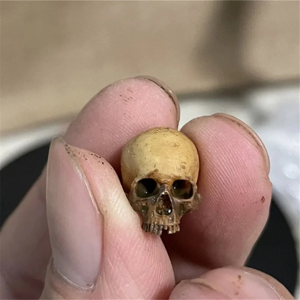 Miniature Skull Decor for Dollhouse & Halloween Scenes