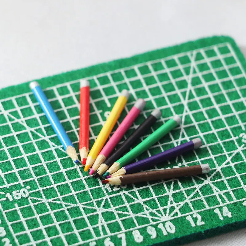 Miniature Dollhouse Colored Pencils – Set of 8