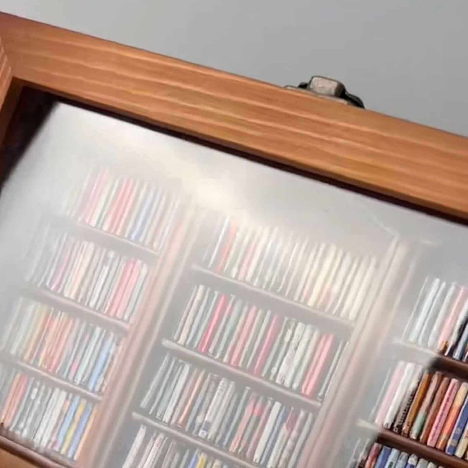 Anxiety Relief Miniature Bookshelf - Book Nook Kit