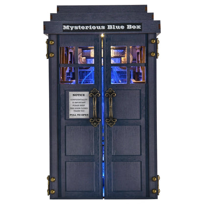 Doctor Who DIY Book Nook Kit - Mysterious Blue Box