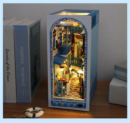 Sea Breeze DIY Book Nook Kit
